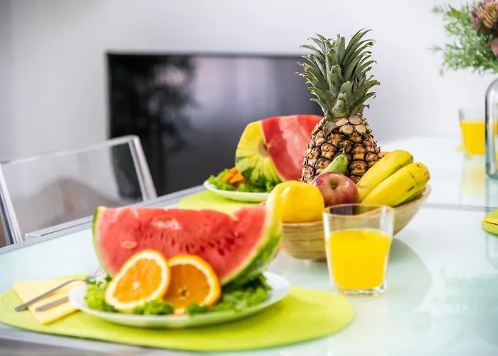 B18 Stunning Tajinaste En Abrigos *